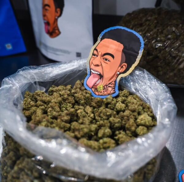 Blueberry Champagne Dutt Pack Weed
